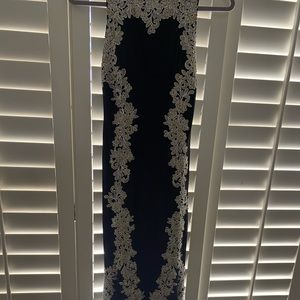 Betsy Adam gorgeous black embroidered gown